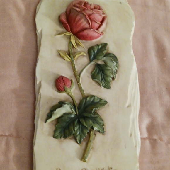 Set of 2 Lily Flower & Rose Decorative Wall Hangings – DECOLINE New York… - Picture 3 of 12